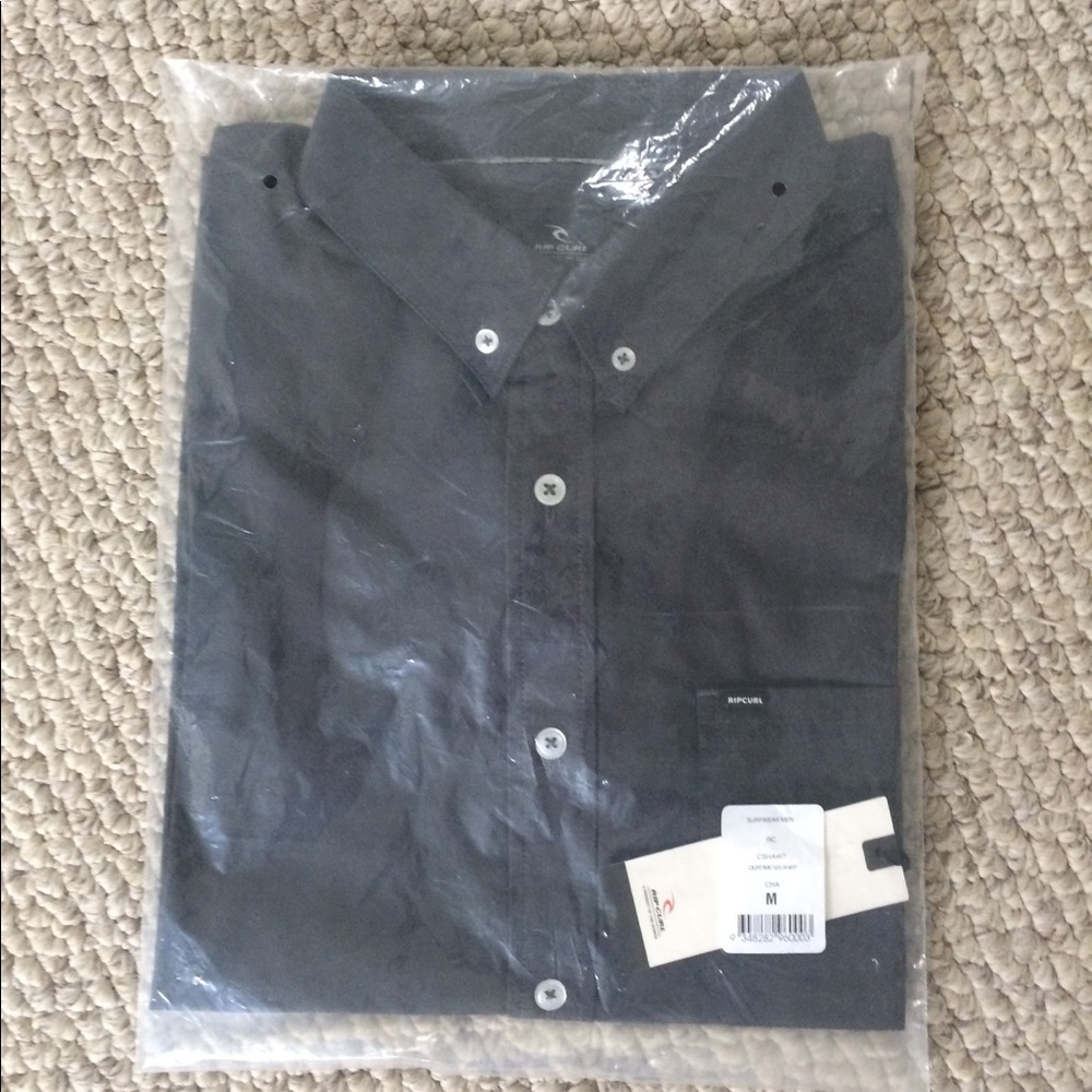 Men's short sleeve button up shirt by Rip Curl.